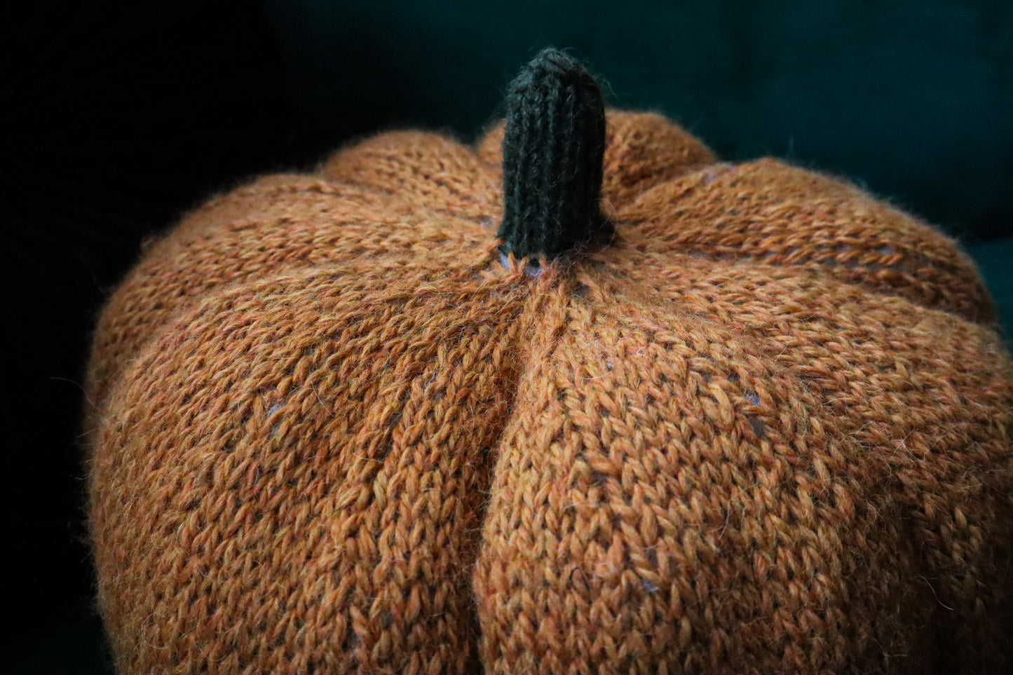 Pumpkin Pillow Knitting Pattern (With Optional Sewing Pattern Insert)
