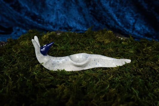 Wizard Slug Crystal Holder - Blue