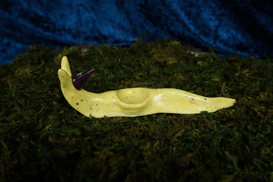 Wizard Slug Crystal Holder - Banana Slug