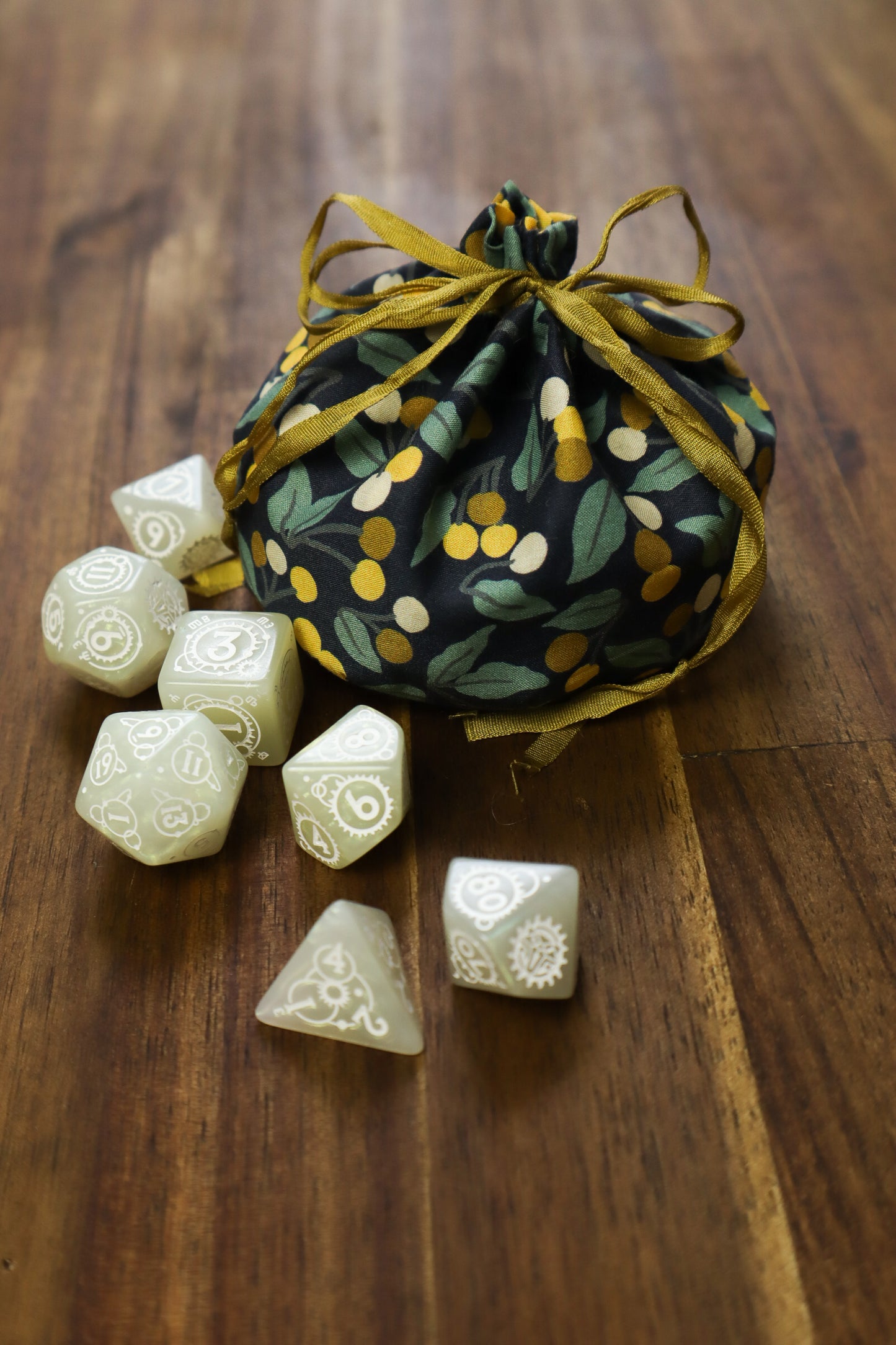 Petite Pocket Pouch Dice Bag Sewing Pattern