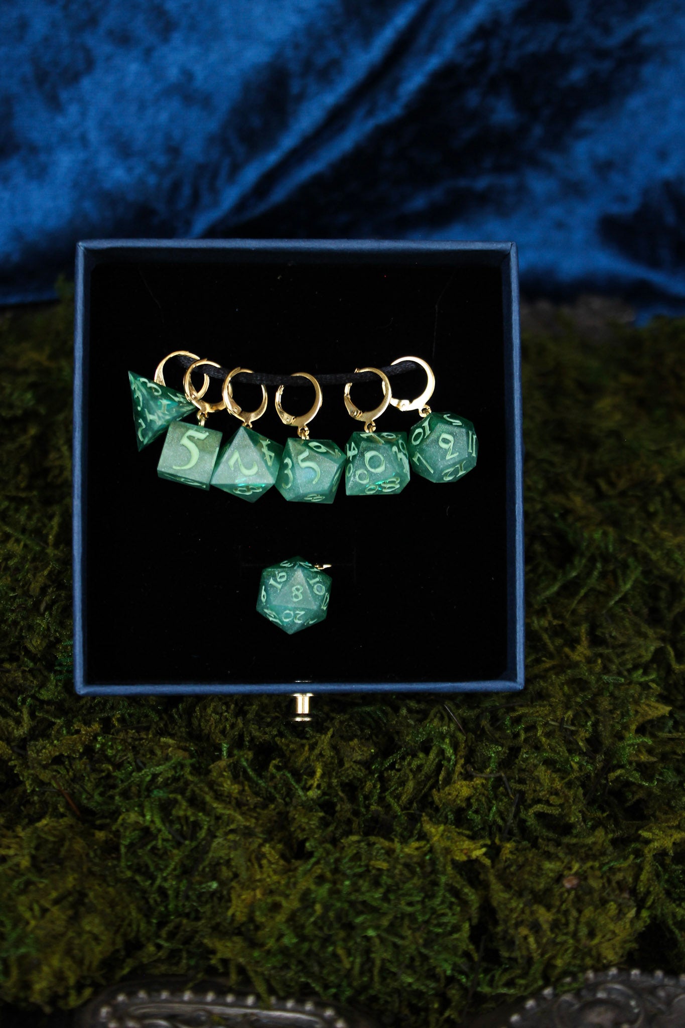 Plant Magic Dice Stitch Markers 7 Piece Set RPG