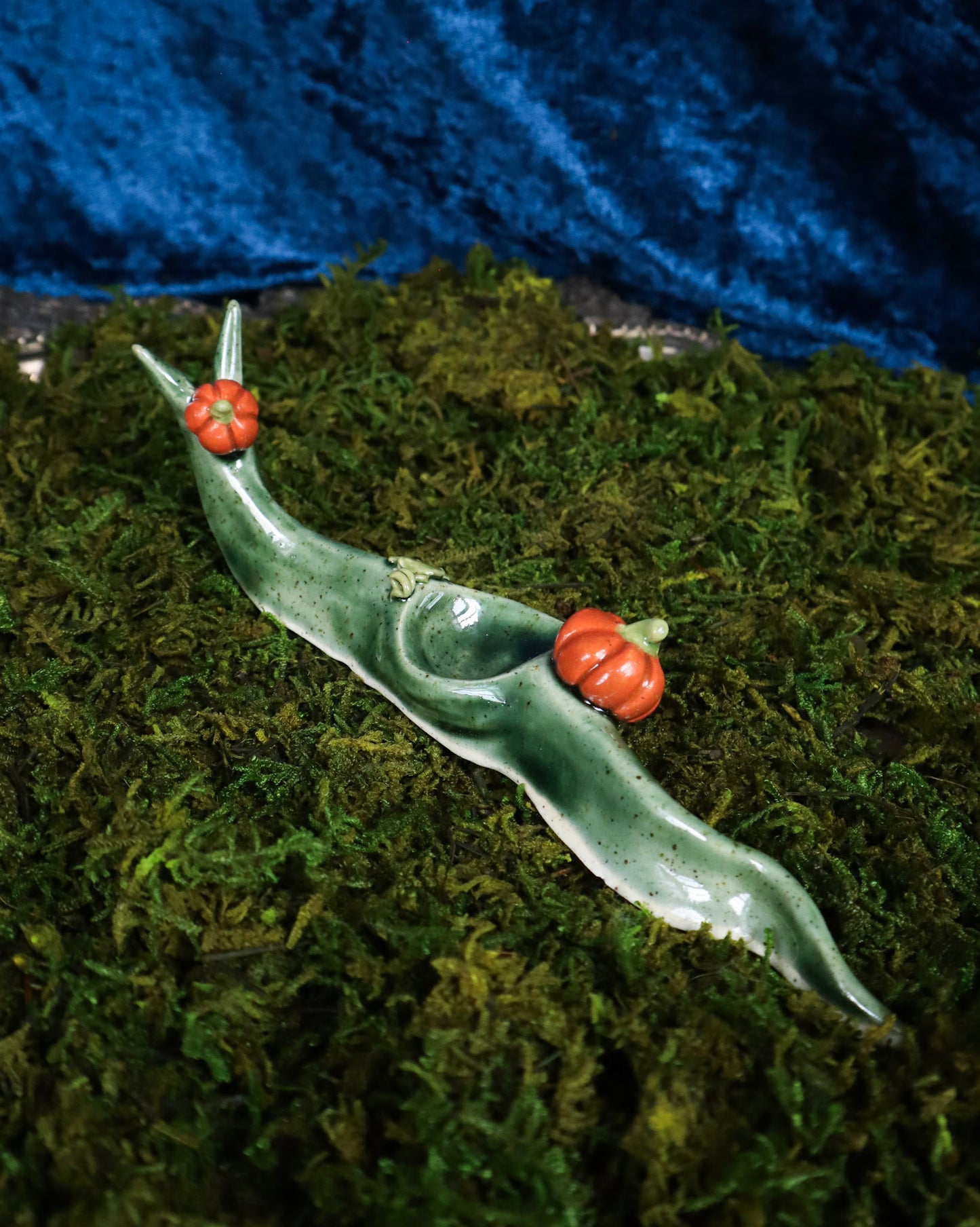 Pumpkin Slug Crystal Holder - Pumpkin Hat