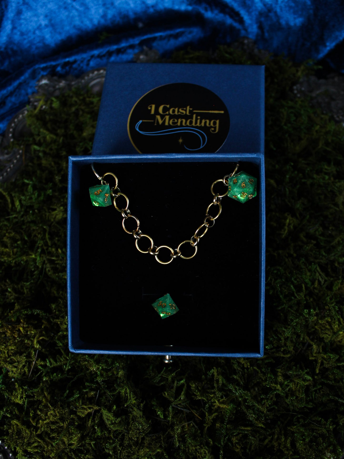 Dice Chain Row Counter Stitch Marker - Green Dragon