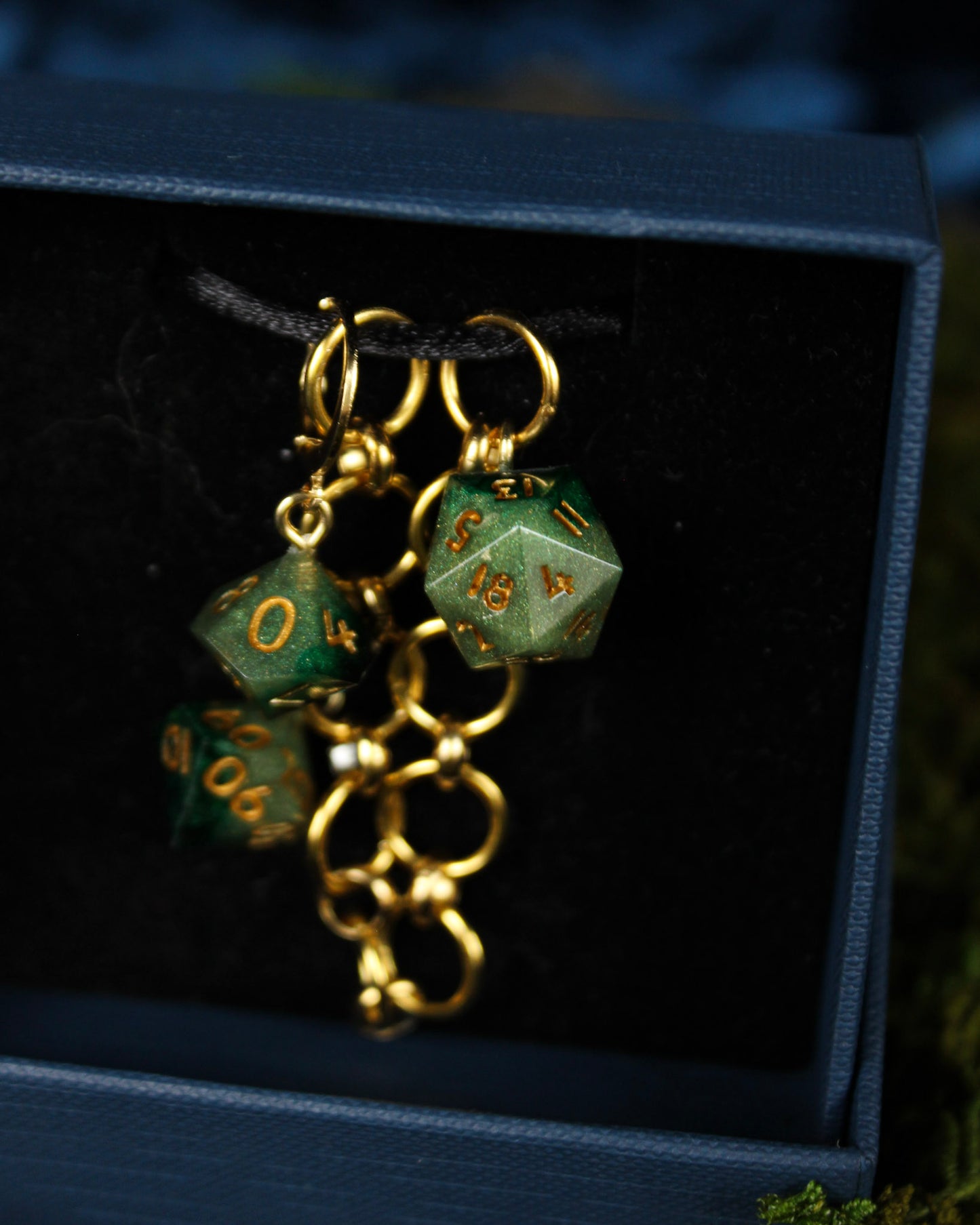 Emerald Dice Chain Row Counter Stitch Marker