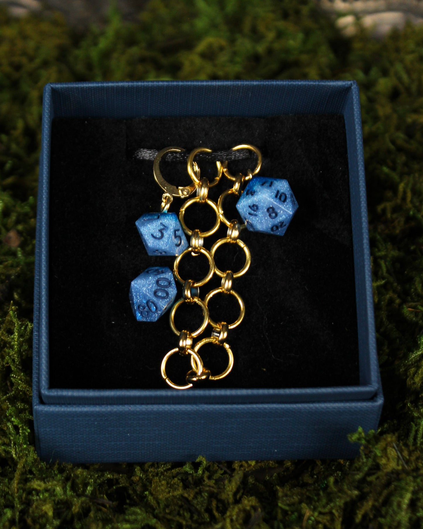 Sapphire Dice Chain Row Counter Stitch Marker