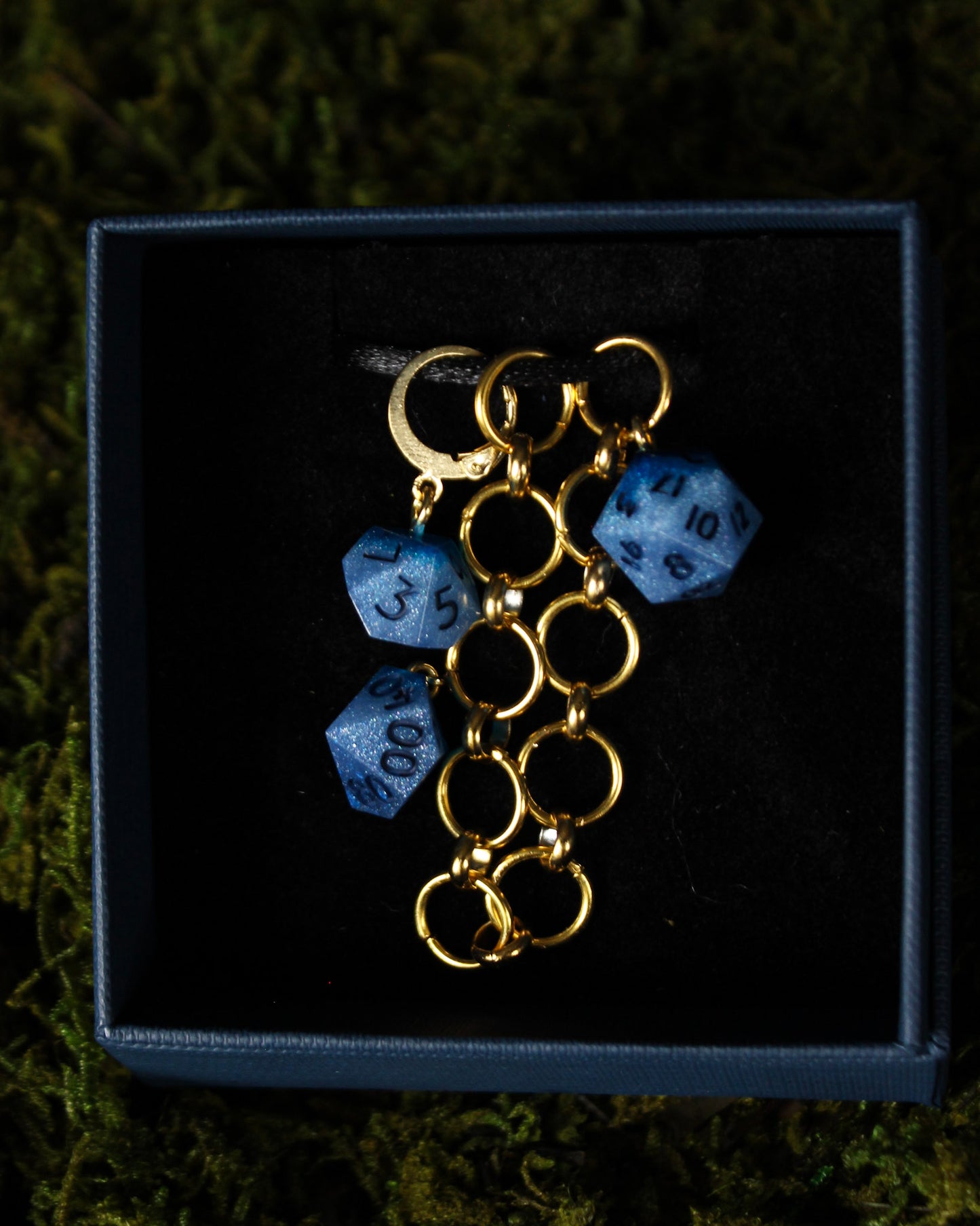 Sapphire Dice Chain Row Counter Stitch Marker