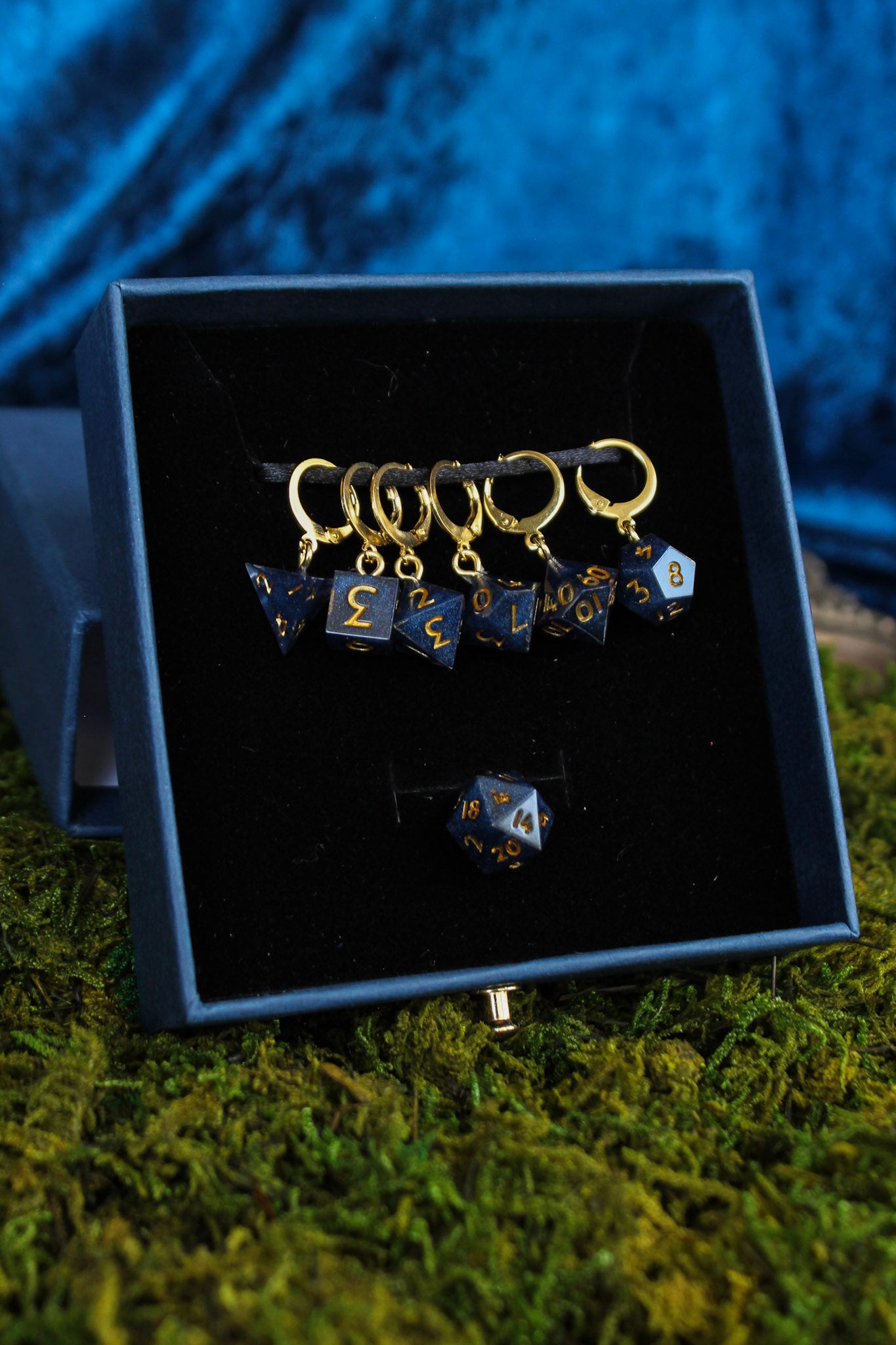 Midnight Dice Stitch Markers 7 Piece Set RPG